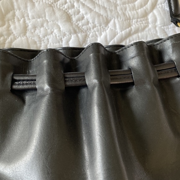 Clare V. Grand Henri large drawstring leather bag - Picture 3 of 16